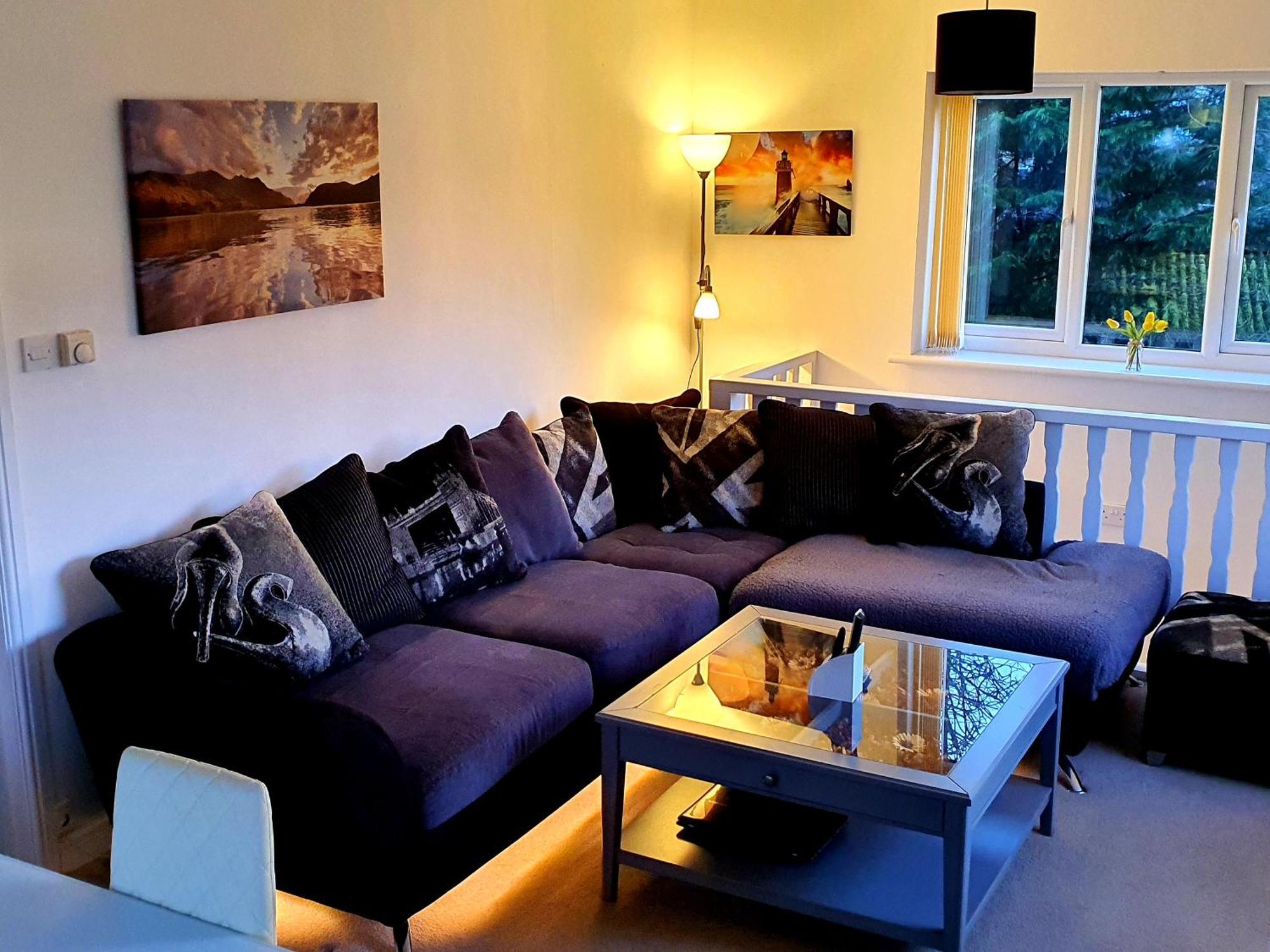 Idyllic 2 Bedroom Self-Contained Upsidedown Annexe Llandrindod Wells Extérieur photo